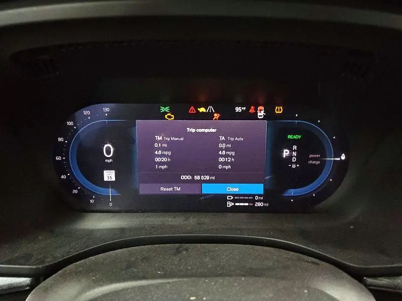 2024 VOLVO XC60 CORE  
