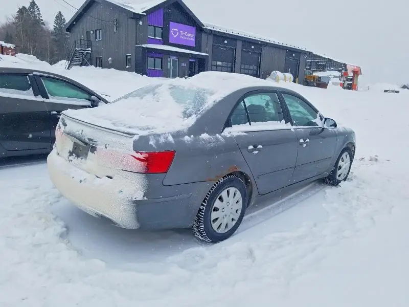 2010 HYUNDAI SONATA GLS  
