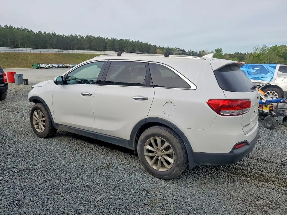 2018 KIA SORENTO LX  