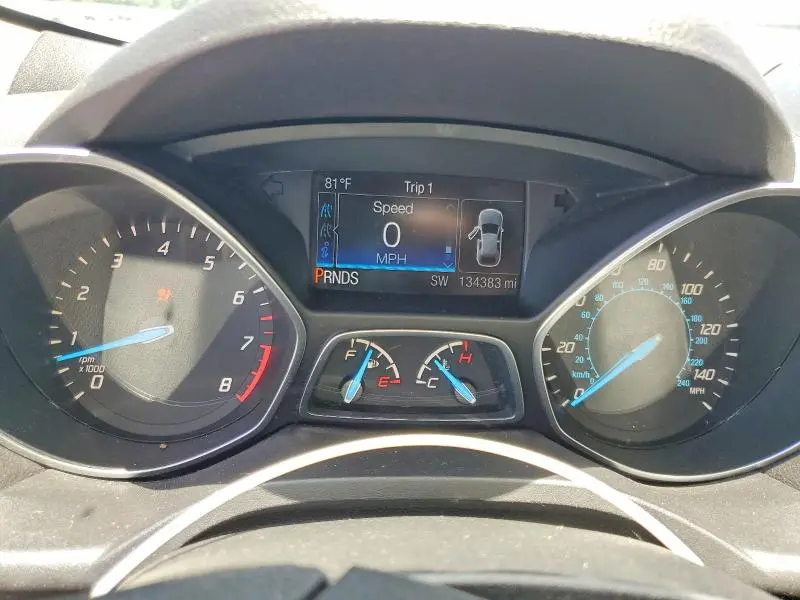 2016 FORD ESCAPE SE  