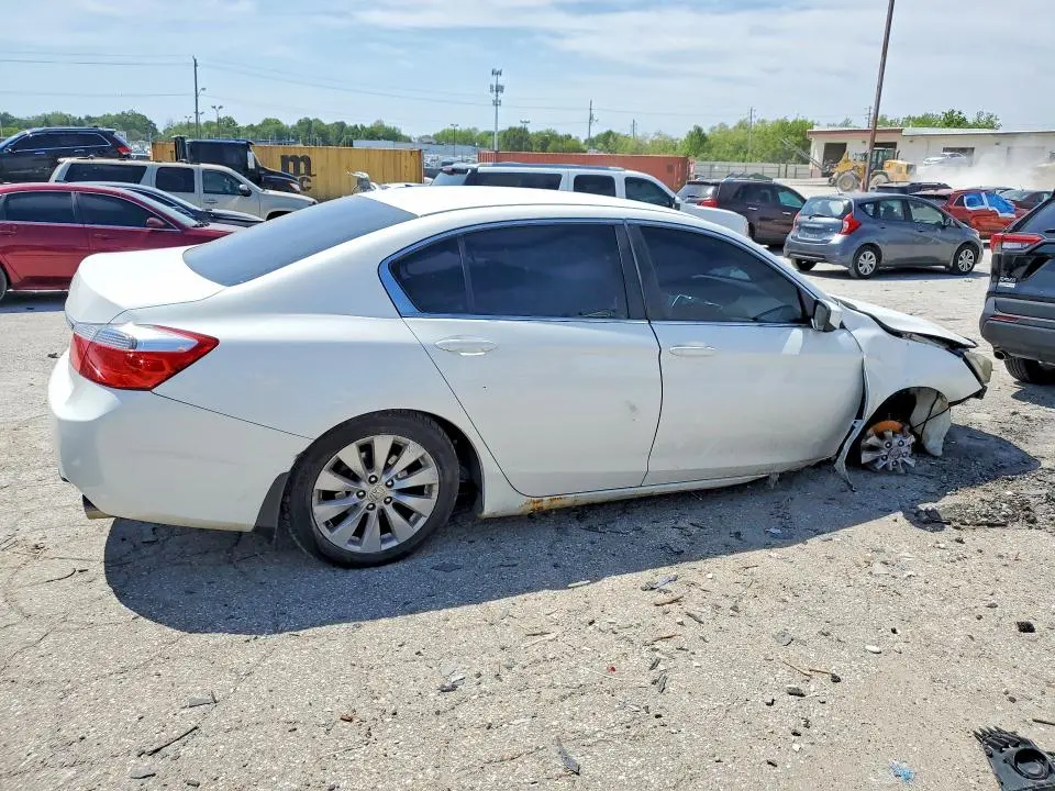 2013 HONDA ACCORD LX  