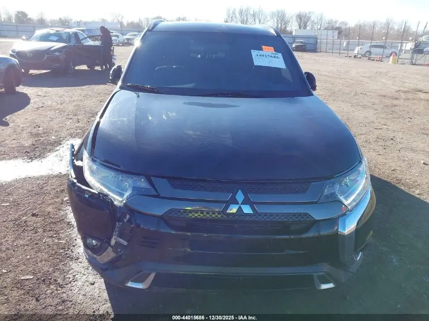 2019 MITSUBISHI OUTLANDER LE