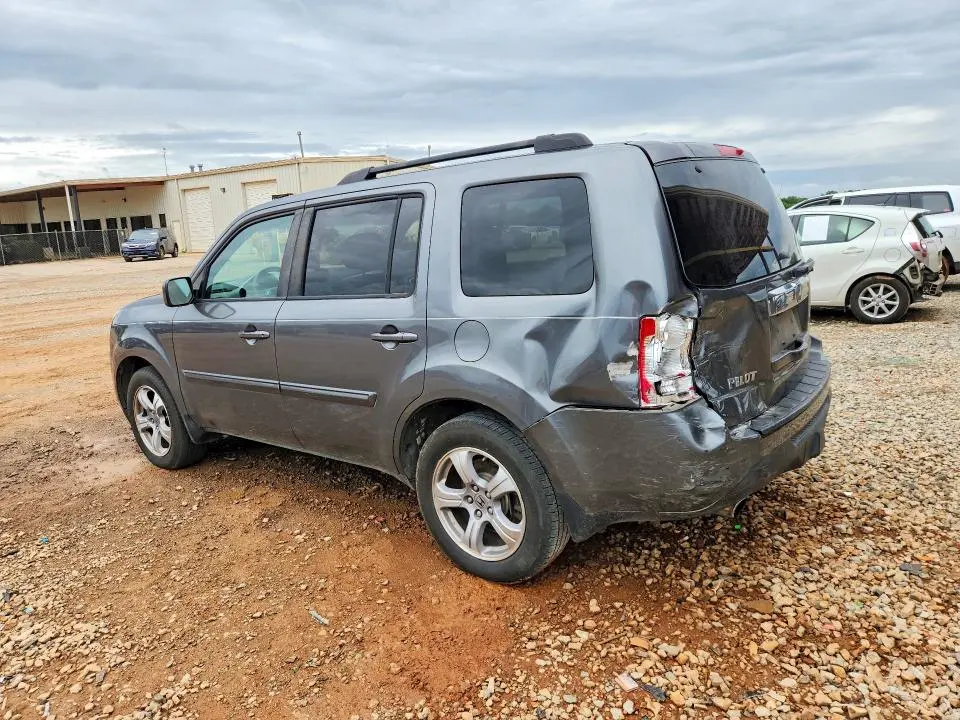 2012 HONDA PILOT EX  