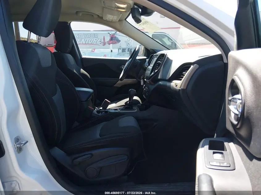2018 JEEP CHEROKEE LATITUDE 4X4