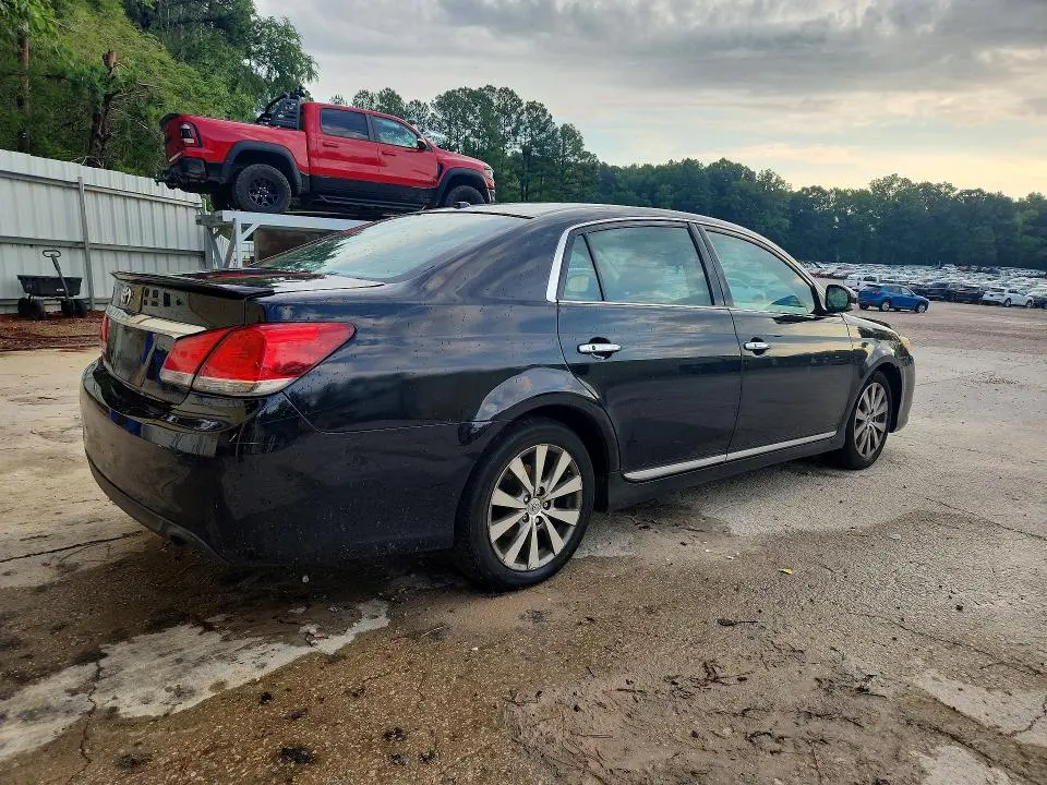 2012 TOYOTA AVALON LIMITED  