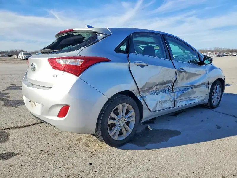 2013 HYUNDAI ELANTRA GT   