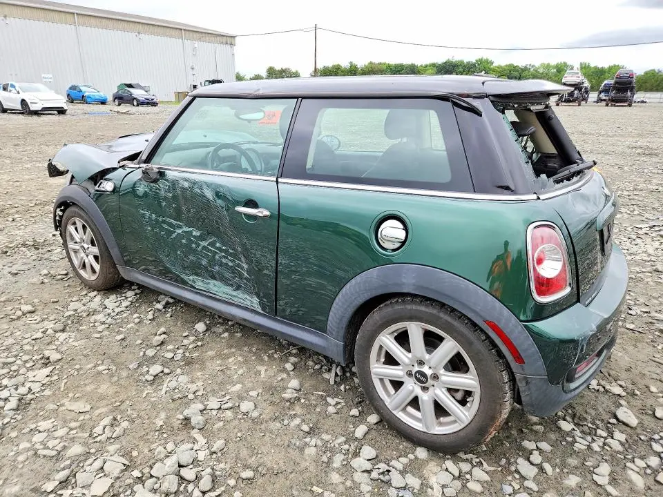2013 MINI COOPER S  