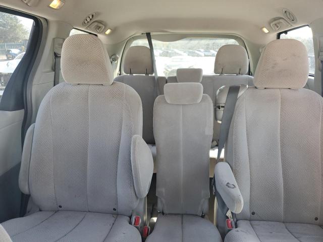 2012 TOYOTA SIENNA LE