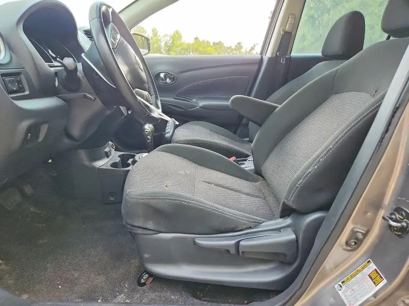 2017 NISSAN VERSA 1.6 SL  