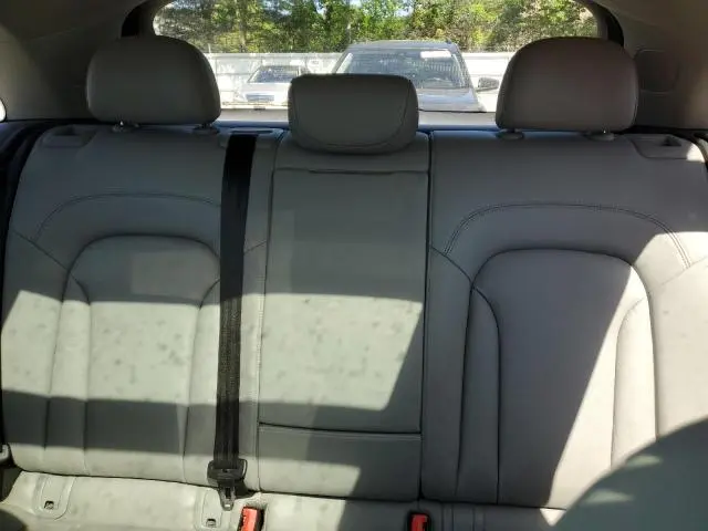 2017 AUDI Q3 PRESTIGE  