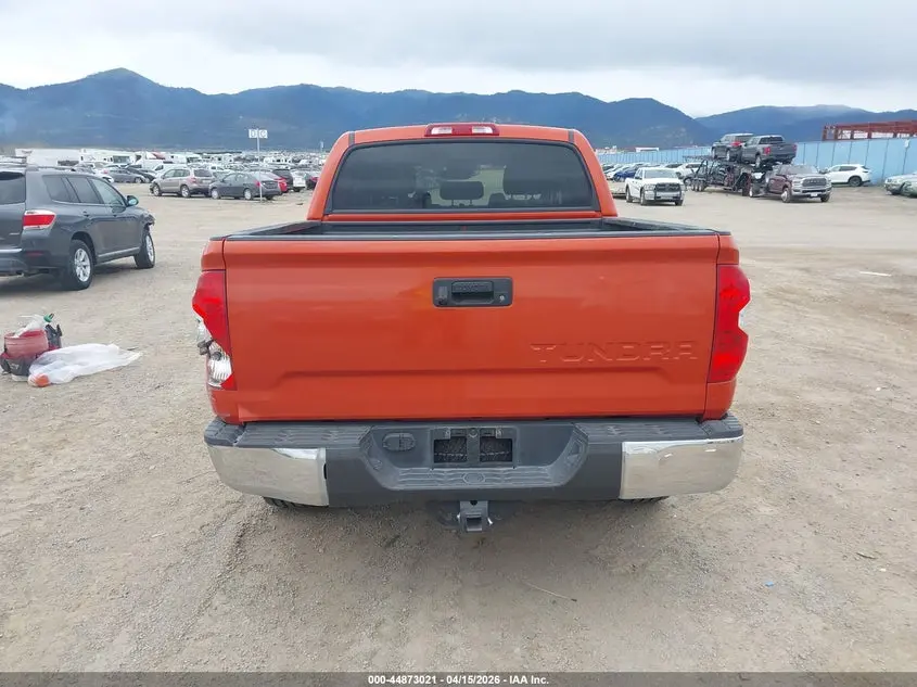 2018 TOYOTA TUNDRA SR5 5.7L V8