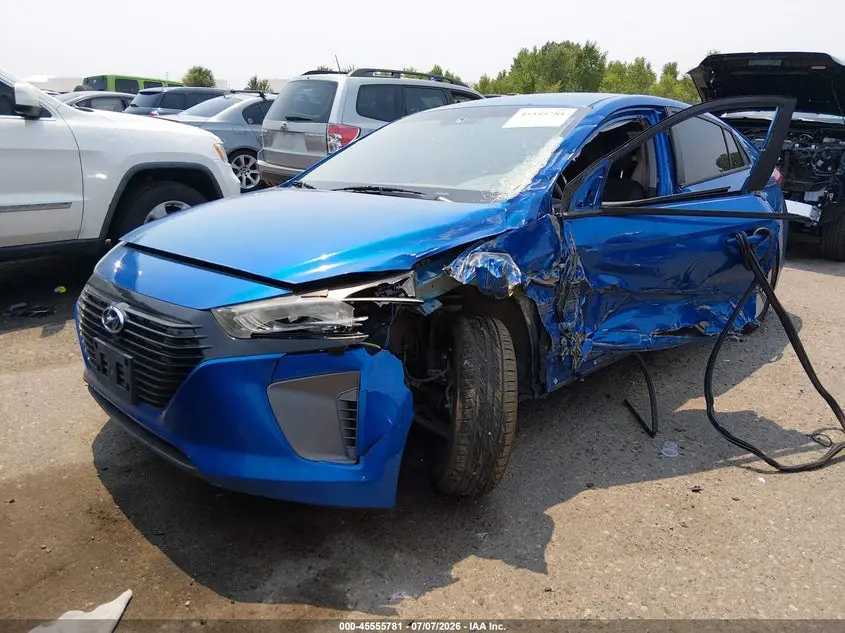 2018 HYUNDAI IONIQ HYBRID BLUE