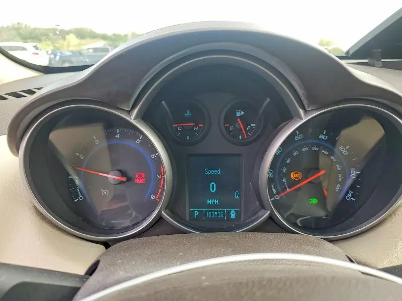 2011 CHEVROLET CRUZE LT  