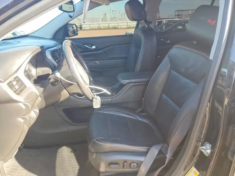 2020 GMC ACADIA AT4  