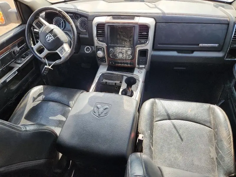 2016 RAM 1500 LARAMIE  