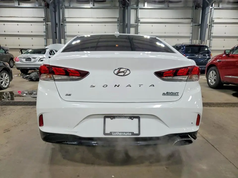 2019 HYUNDAI SONATA SE  