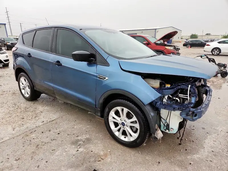 2018 FORD ESCAPE S  