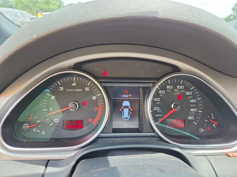 2011 AUDI Q7 PRESTIGE  