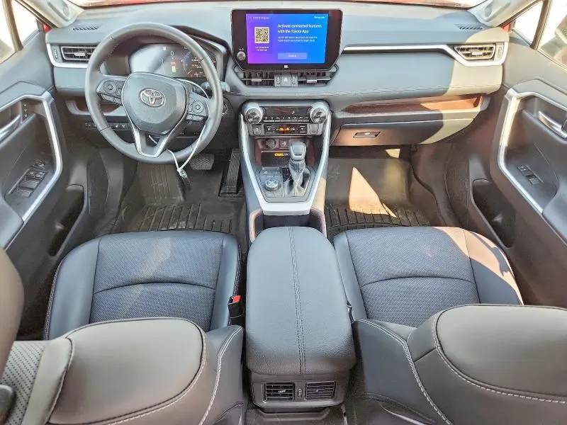 2025 TOYOTA RAV4 LIMITED  