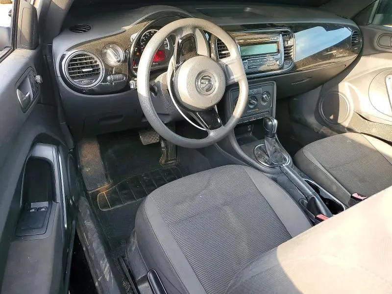 2013 VOLKSWAGEN BEETLE   