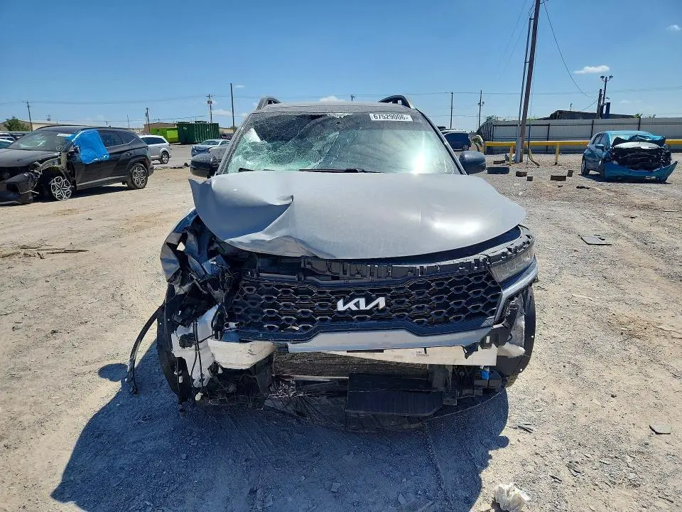 2023 KIA SORENTO S  
