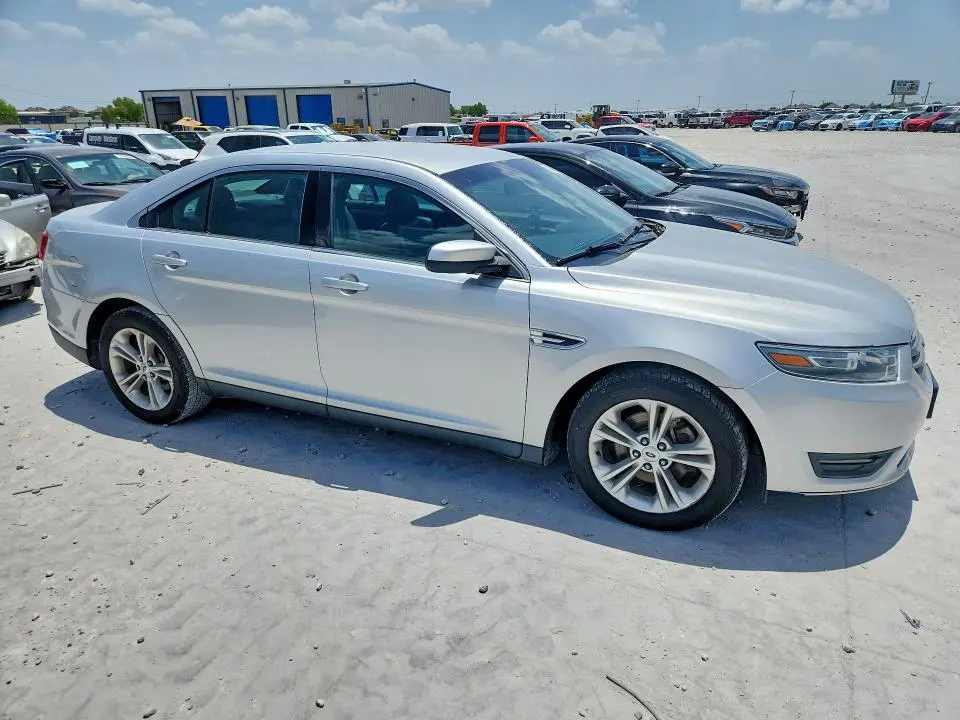 2013 FORD TAURUS SEL  