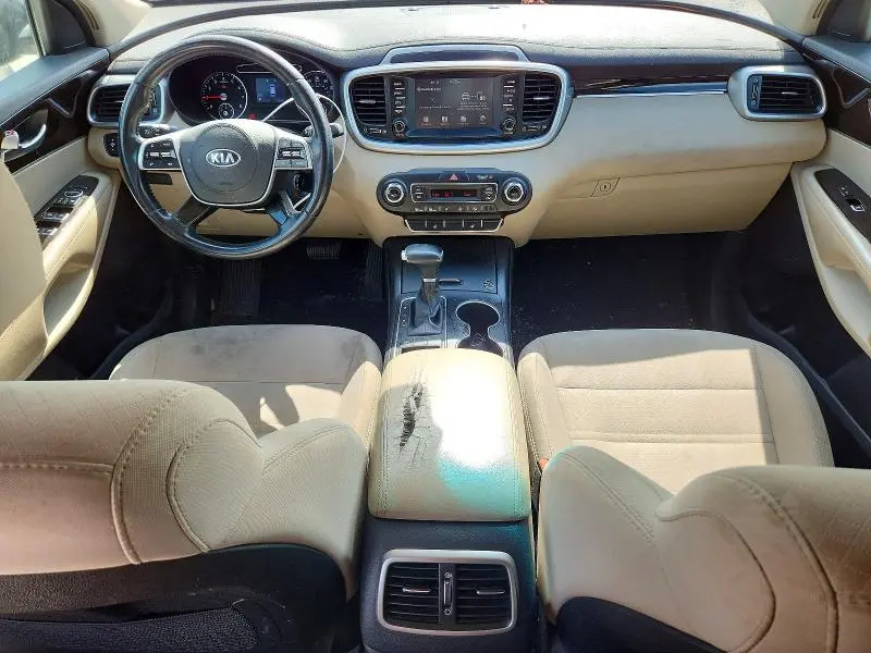2020 KIA SORENTO LX  
