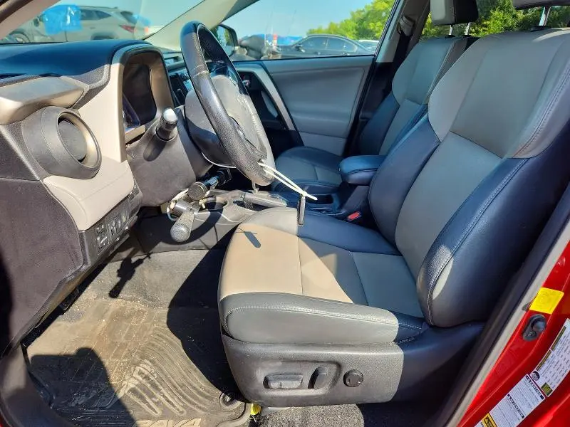 2013 TOYOTA RAV4 LIMITED  