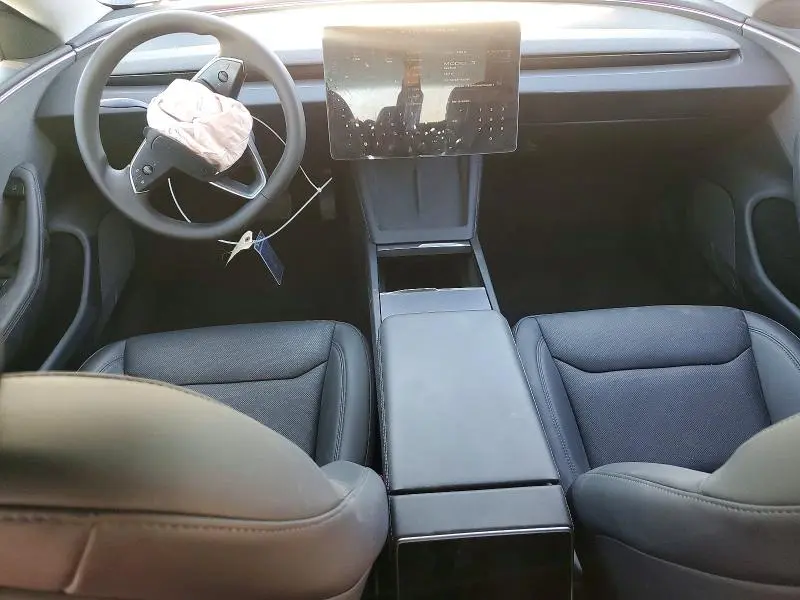 2026 TESLA MODEL 3   