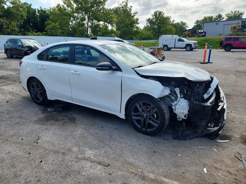 2020 KIA FORTE GT LINE  