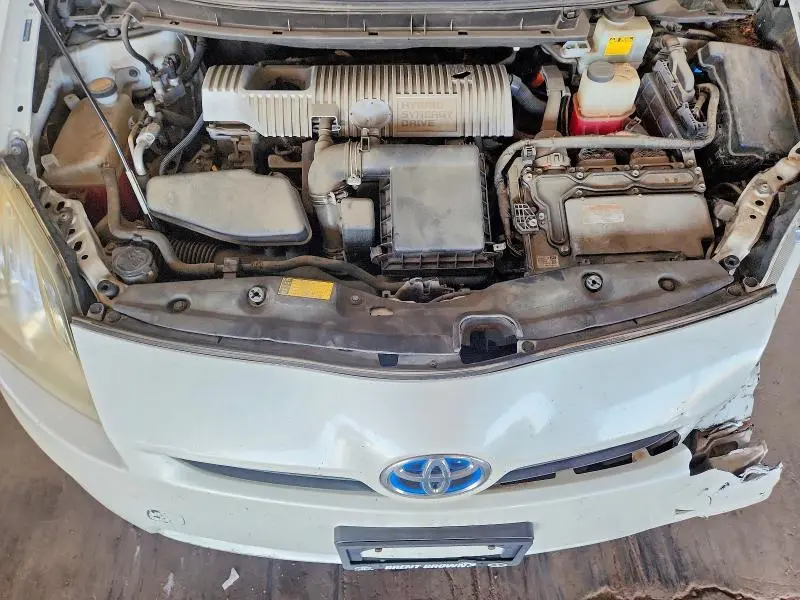 2011 TOYOTA PRIUS TWO  