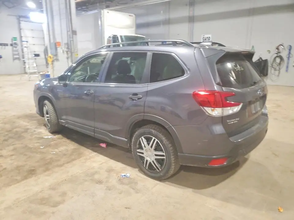 2022 SUBARU FORESTER LIMITED  