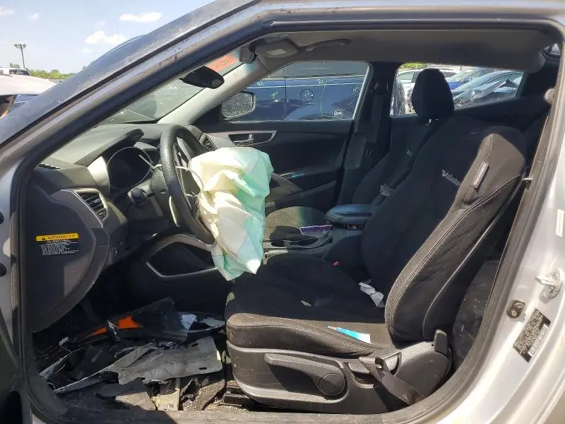 2012 HYUNDAI VELOSTER BASE  
