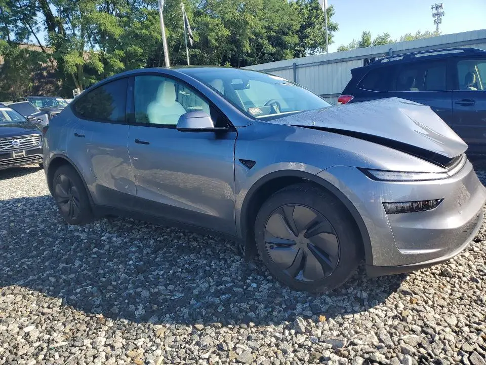 2026 TESLA MODEL Y   