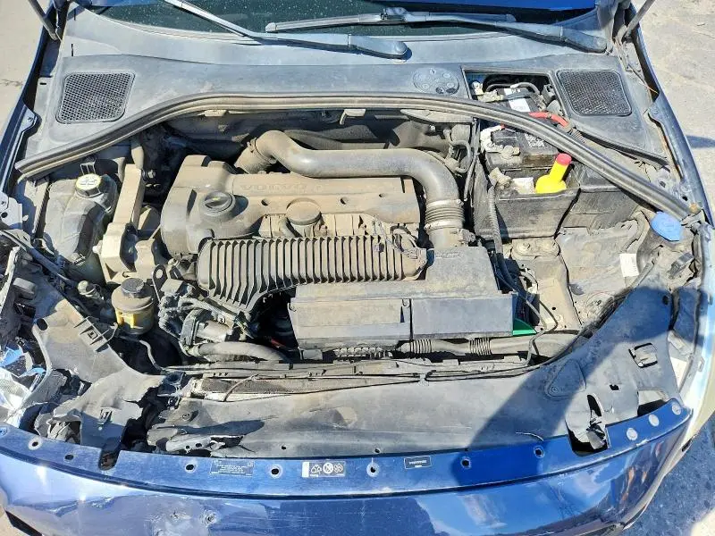 2013 VOLVO S60 T5  
