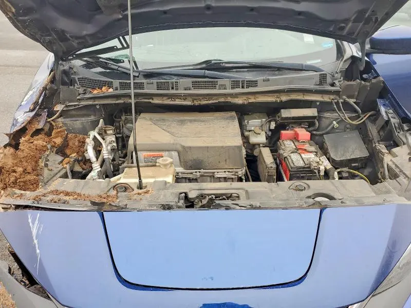 2020 NISSAN LEAF SV  