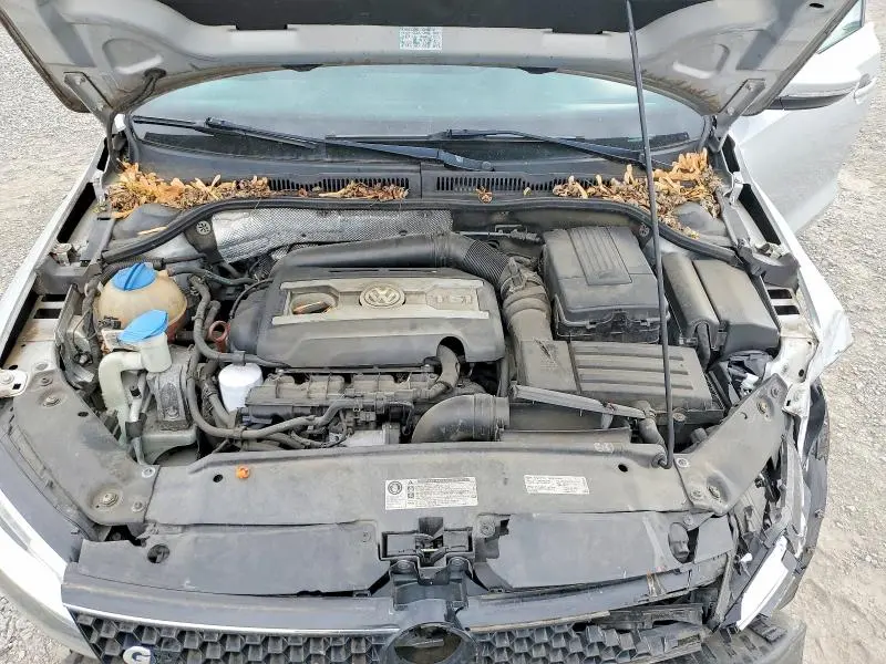 2013 VOLKSWAGEN JETTA GLI  