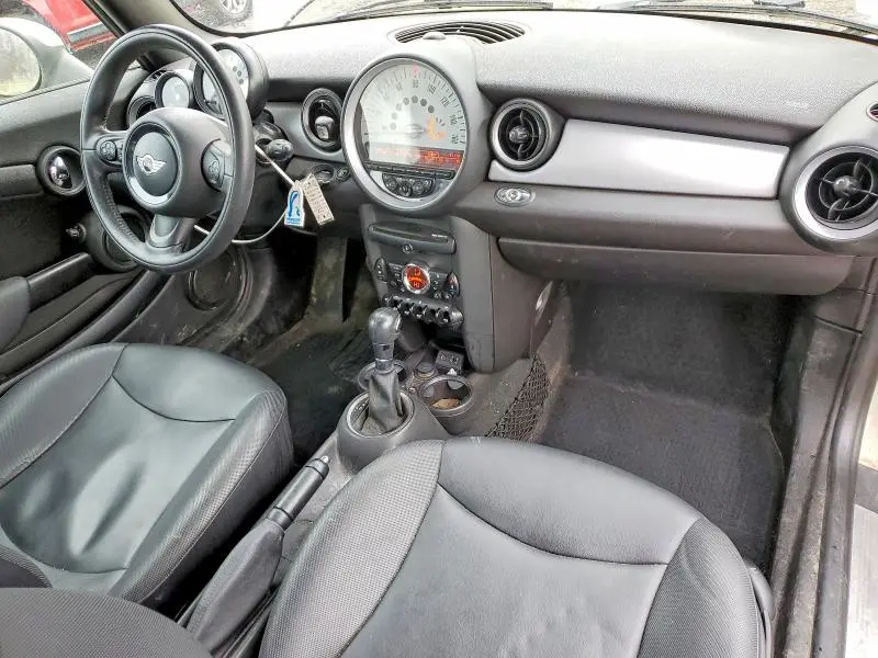 2013 MINI COOPER   