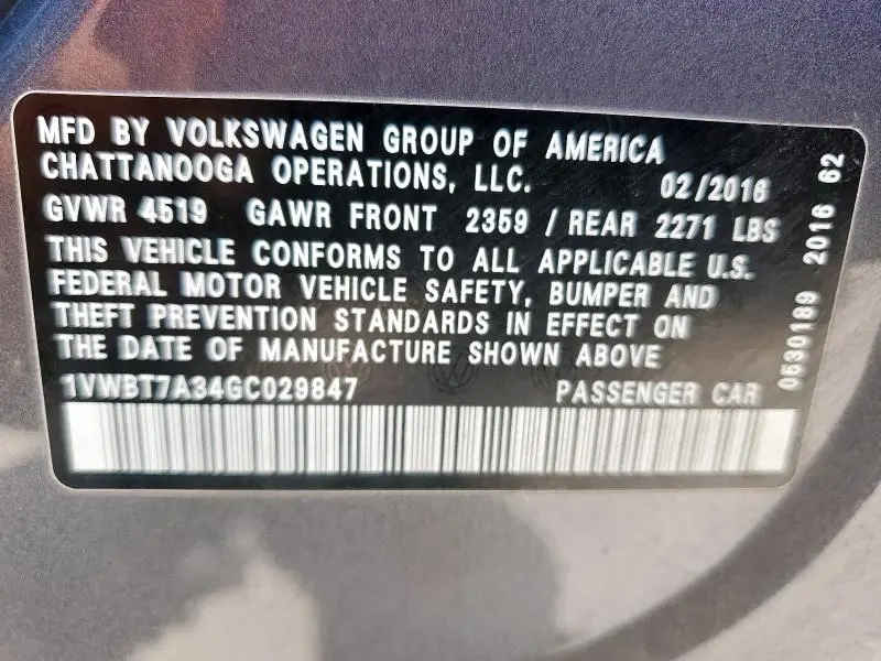 2016 VOLKSWAGEN PASSAT SE
