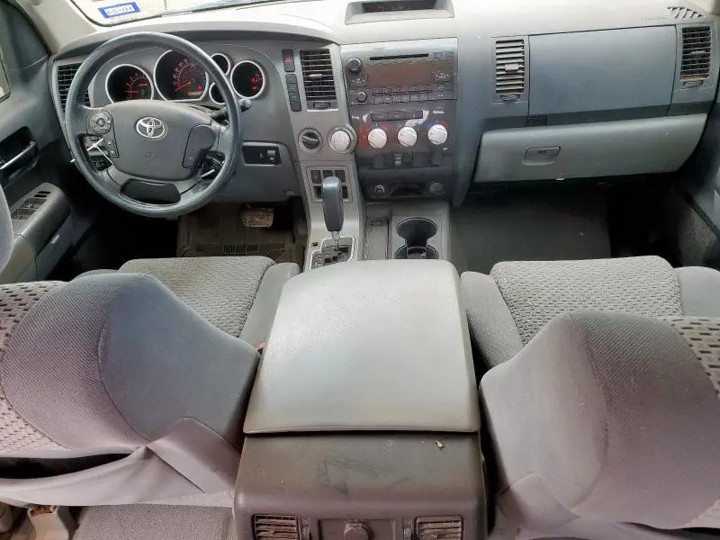 2010 TOYOTA TUNDRA CREWMAX SR5  