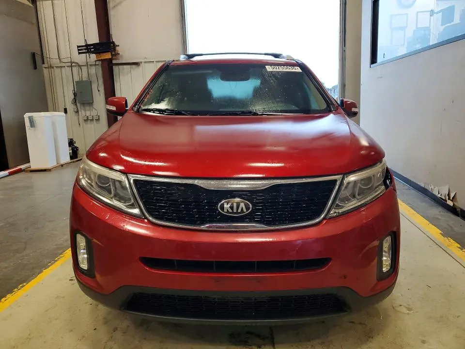 2014 KIA SORENTO LX  