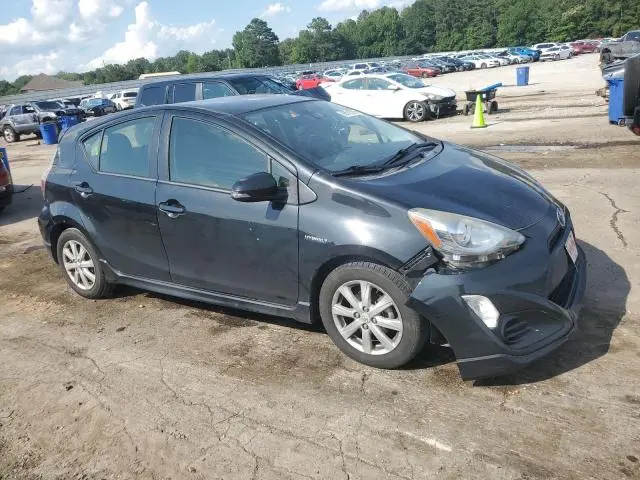 2017 TOYOTA PRIUS C   