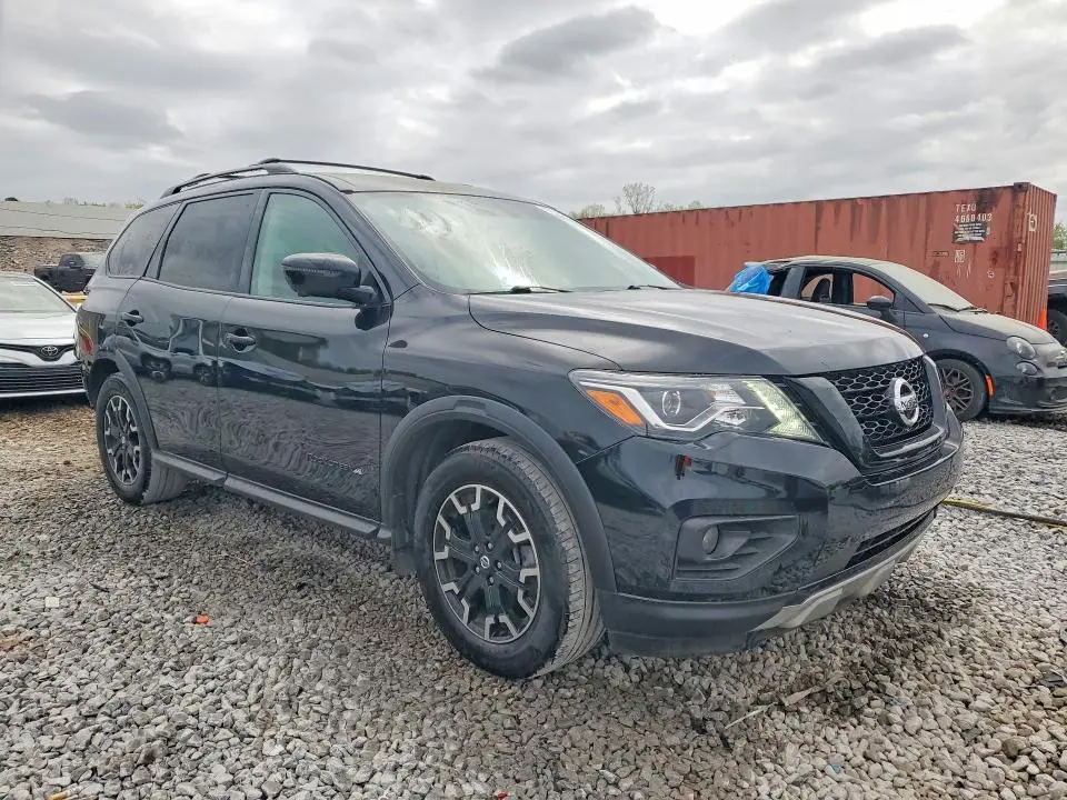 2020 NISSAN PATHFINDER SL  