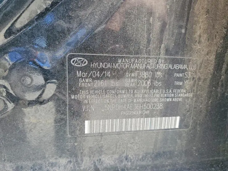2014 HYUNDAI ELANTRA SE  