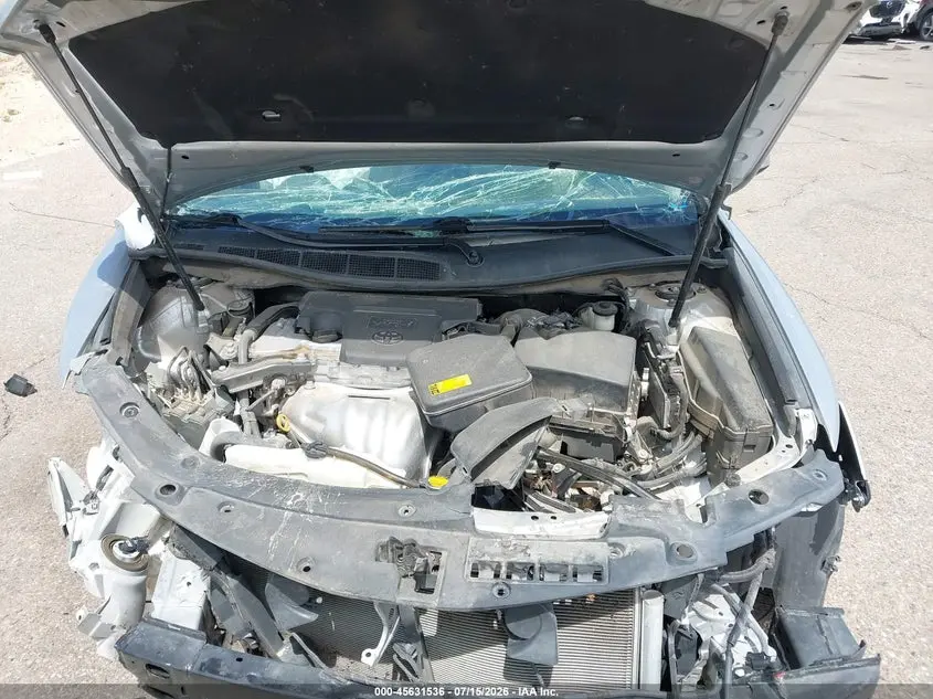 2014 TOYOTA CAMRY LE