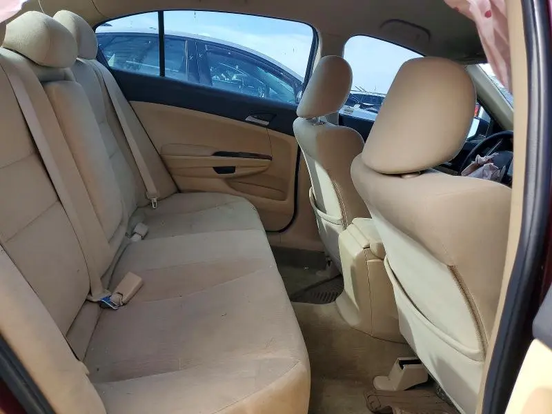 2011 HONDA ACCORD LXP  
