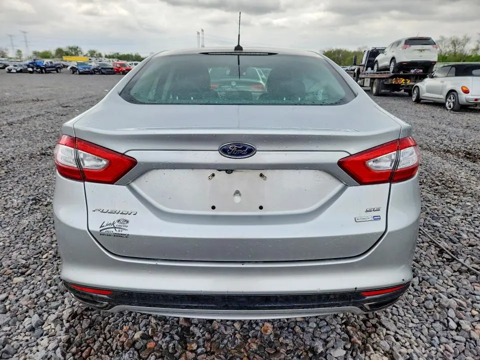 2015 FORD FUSION SE  