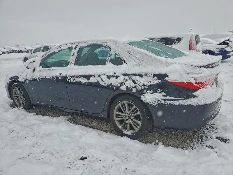 2015 TOYOTA CAMRY LE  