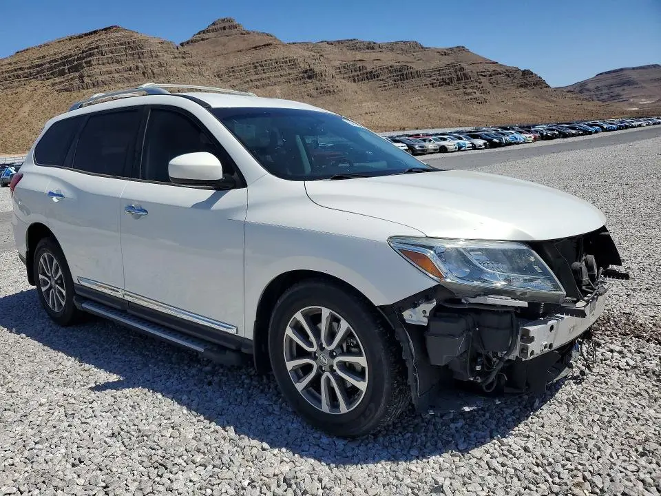 2014 NISSAN PATHFINDER SL  