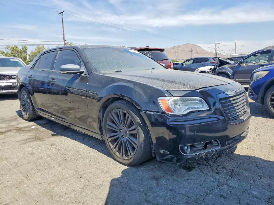 2013 CHRYSLER 300C   